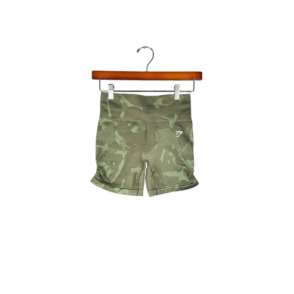 Gymshark Adapt Camo Seamless Shorts Womens Small Green Ruched Logo Activewear